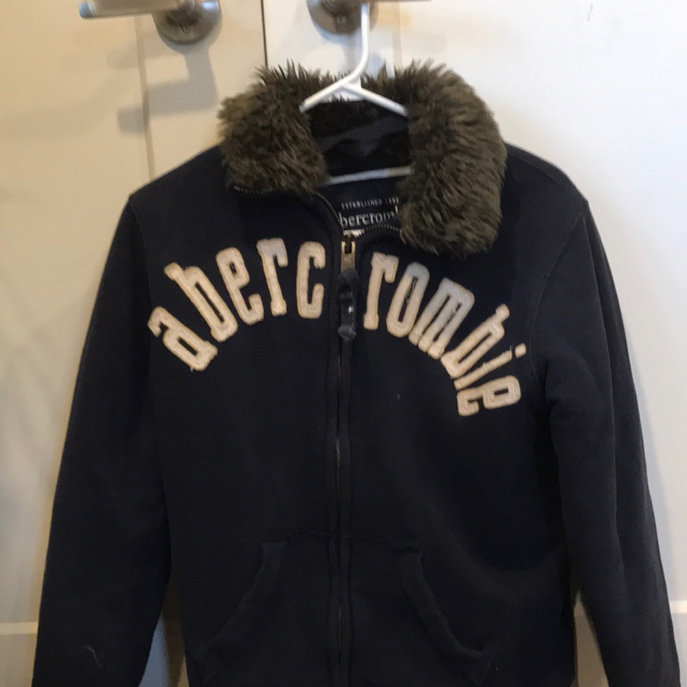 Faux fur lined Abercrombie lake jacket
